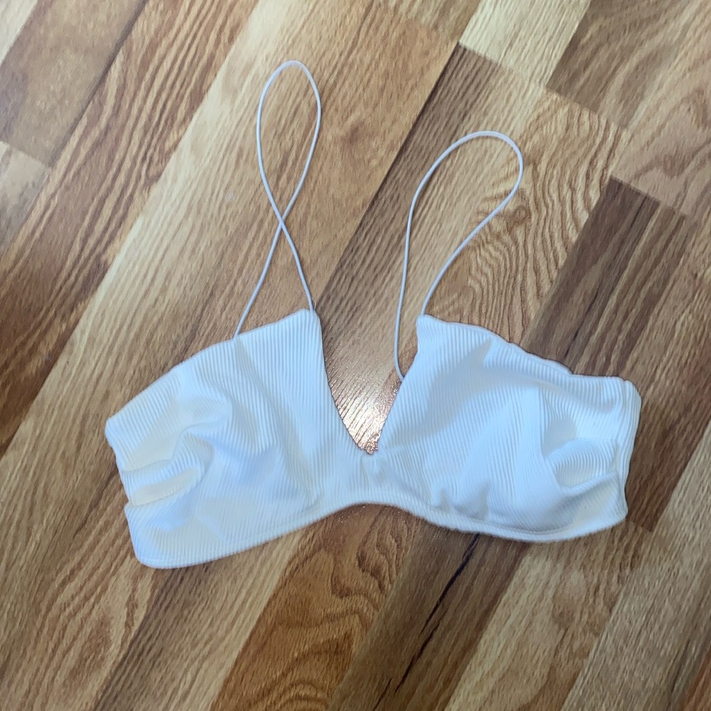 edikted white ribbed going out top